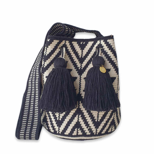 Atina Medium Wayuu Bag