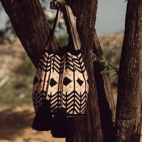Colombian Wayuu Mochila Bag REF CRF_5244