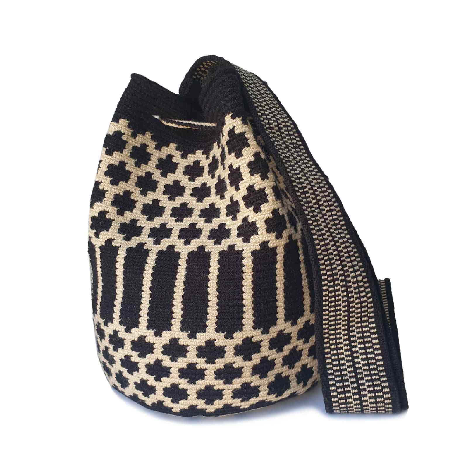 Zebra Medium Wayuu Crochet Bag – Lombia+Co.