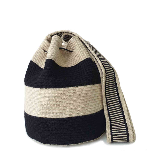 Tiara Medium Wayuu Bag