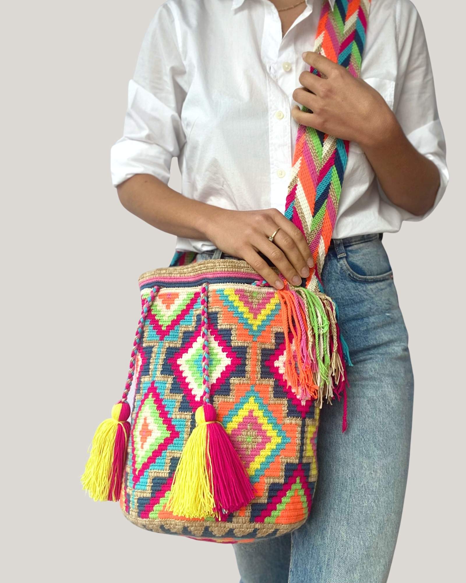 Colombian Wayuu Mochila Bag Ref 92