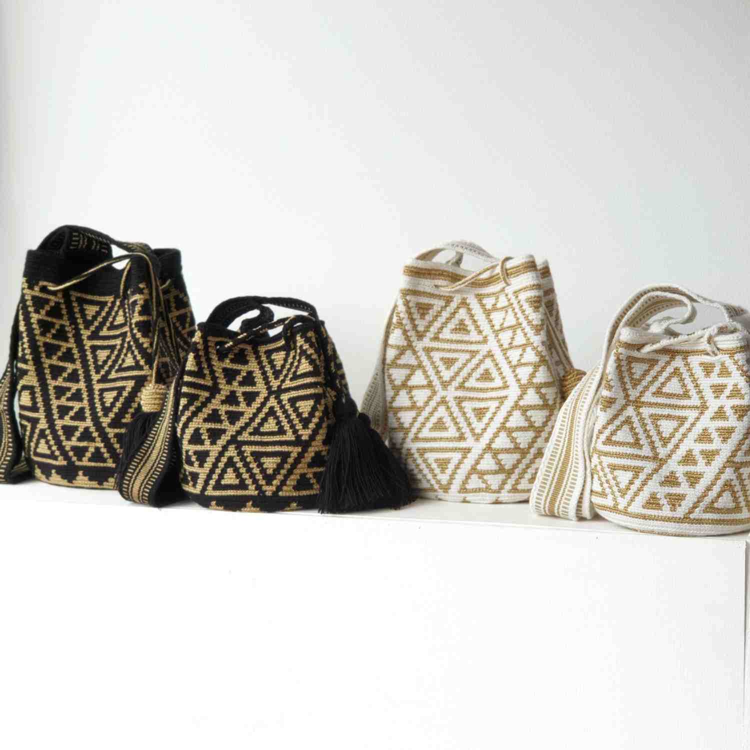 Gold Wayuu Bag Reference Mini 13