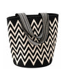 Ondas Extra Large in black and white, handmade by Colombian artisans.
